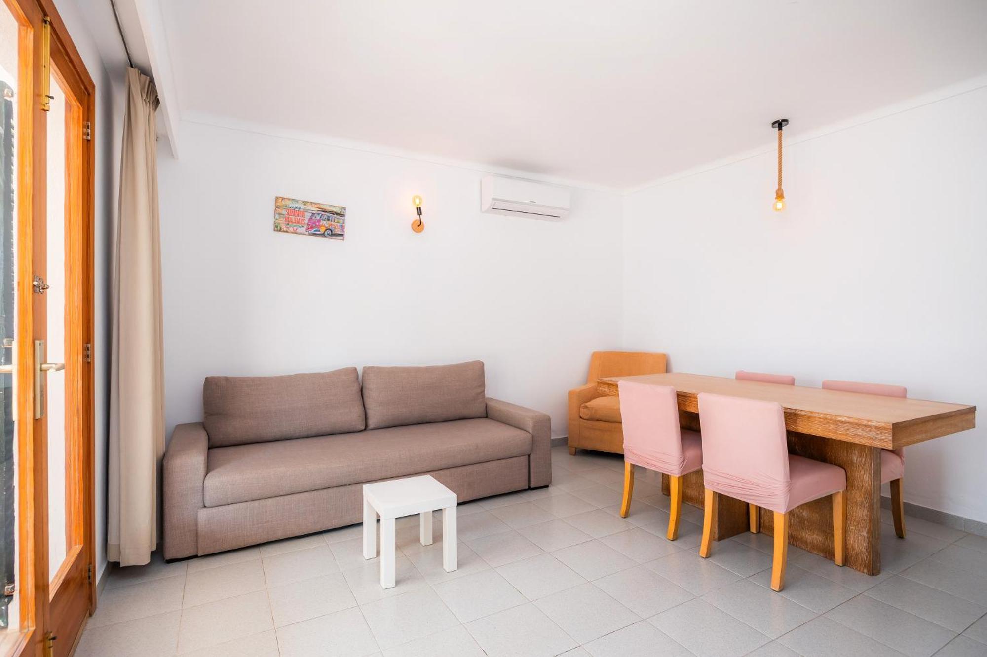 Felipe 2-2 Apartment
